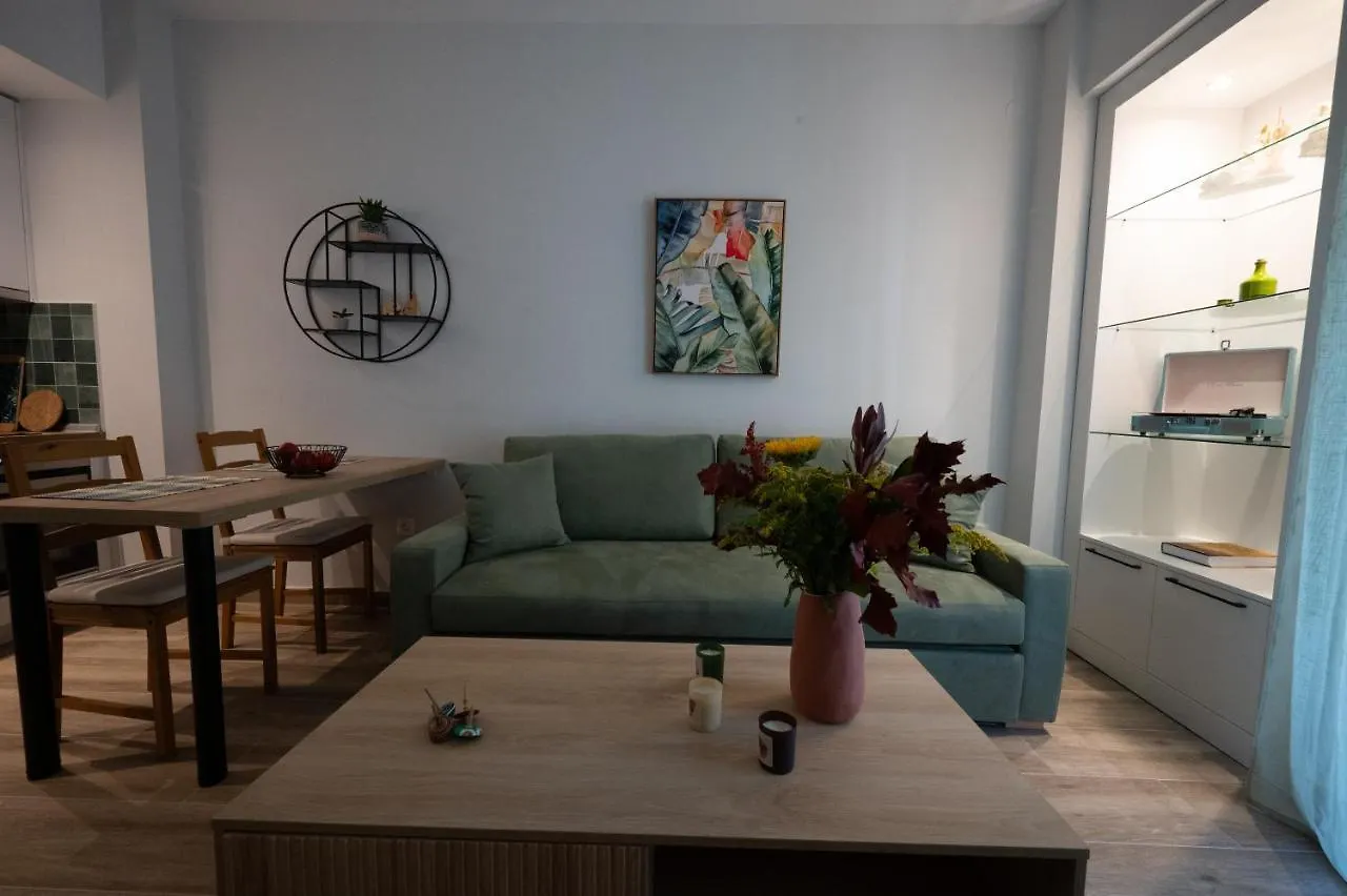 Central Studio Skg Thessaloniki 0*,